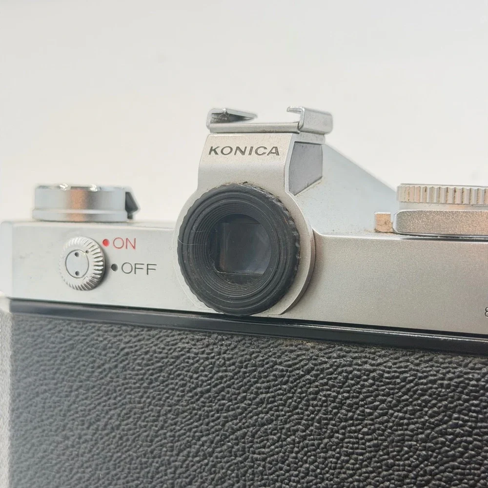 Konica Autoreflex T 35mm SLR Film Camera Body Silver Black Made in Japan 806749